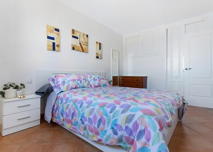 Hébergement de vacances Casa Miramar *